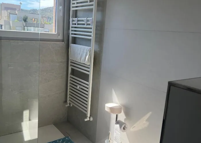 Med Vista Lejlighed Cagliari