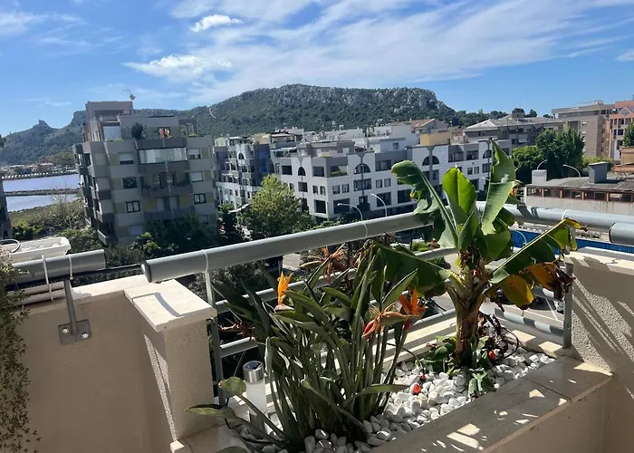 Med Vista Lejlighed Cagliari